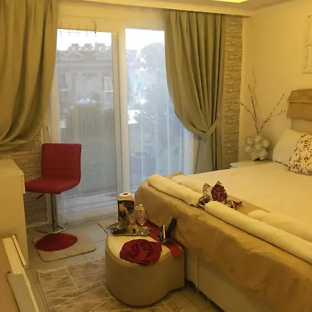 Bed & Breakfast Orka World